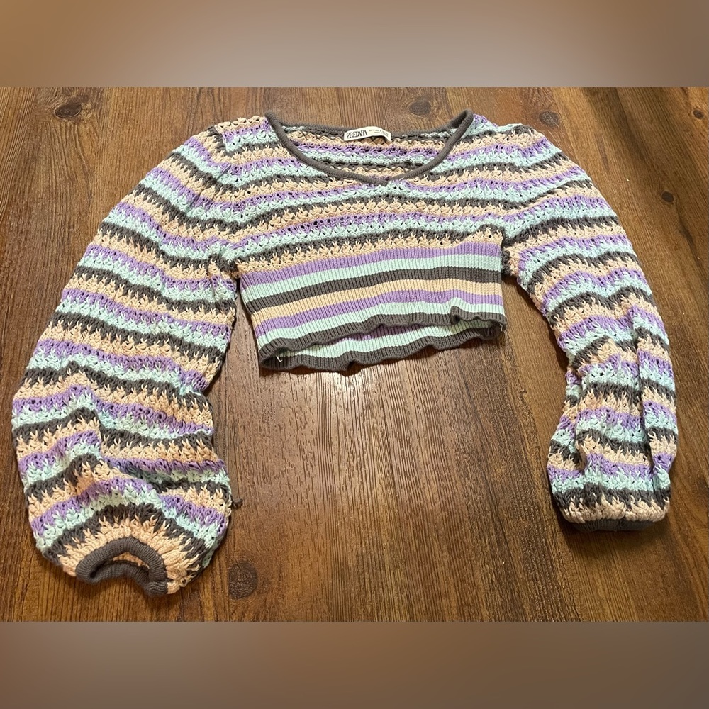 Zredara Sweater